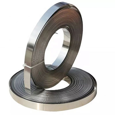 Galvanisierter Carbonstahlstreifen mit anpassbarer Breite 9,8-850 mm und Beschichtung Z41-Z60