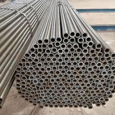 Aluminium oder nicht Aluminium OEM Custom Q195 Q215 Q235 SS400 S235 Standard Kohlenstoffstahl nahtlose Rohre mit ± 1% Toleranz