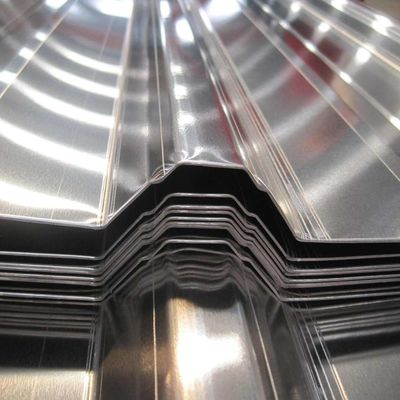 Hot Demand Regular Spangle Galvanisiertes Eisen Dachblech mit kundenspezifischen Breite und Größen 600-1250mm