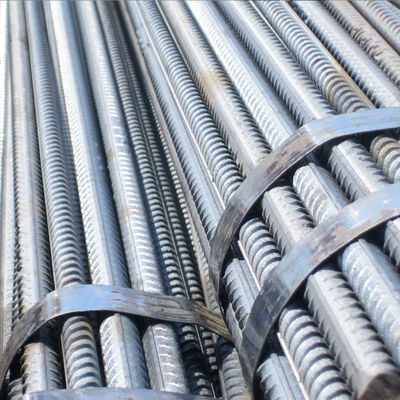 Custom HRB400 HRB500 Rebar A500C mit Biegeverarbeitungsservice bei 6-12M Länge
