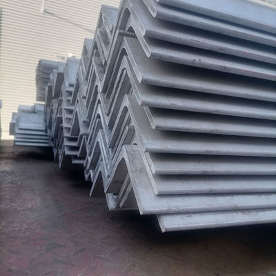 Individualisierter 75x75 Stahlwinkel in Standard AISI ASTM BS DIN GB JIS EN mit schneller Verarbeitung